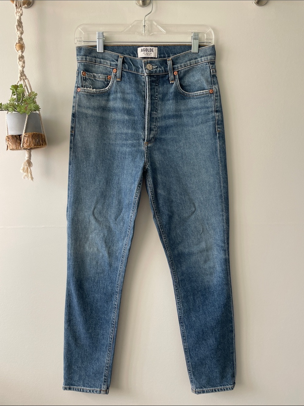 NWOT Agolde Slim Straight Women’s Jeans in Medium Blue Wash